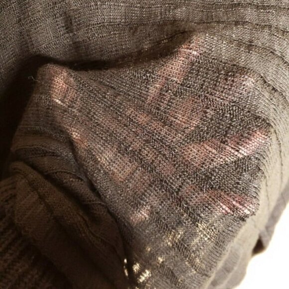 Express Womens Black Batwing Oversized Thin Short Sweater Medium - Picture 5 of 8